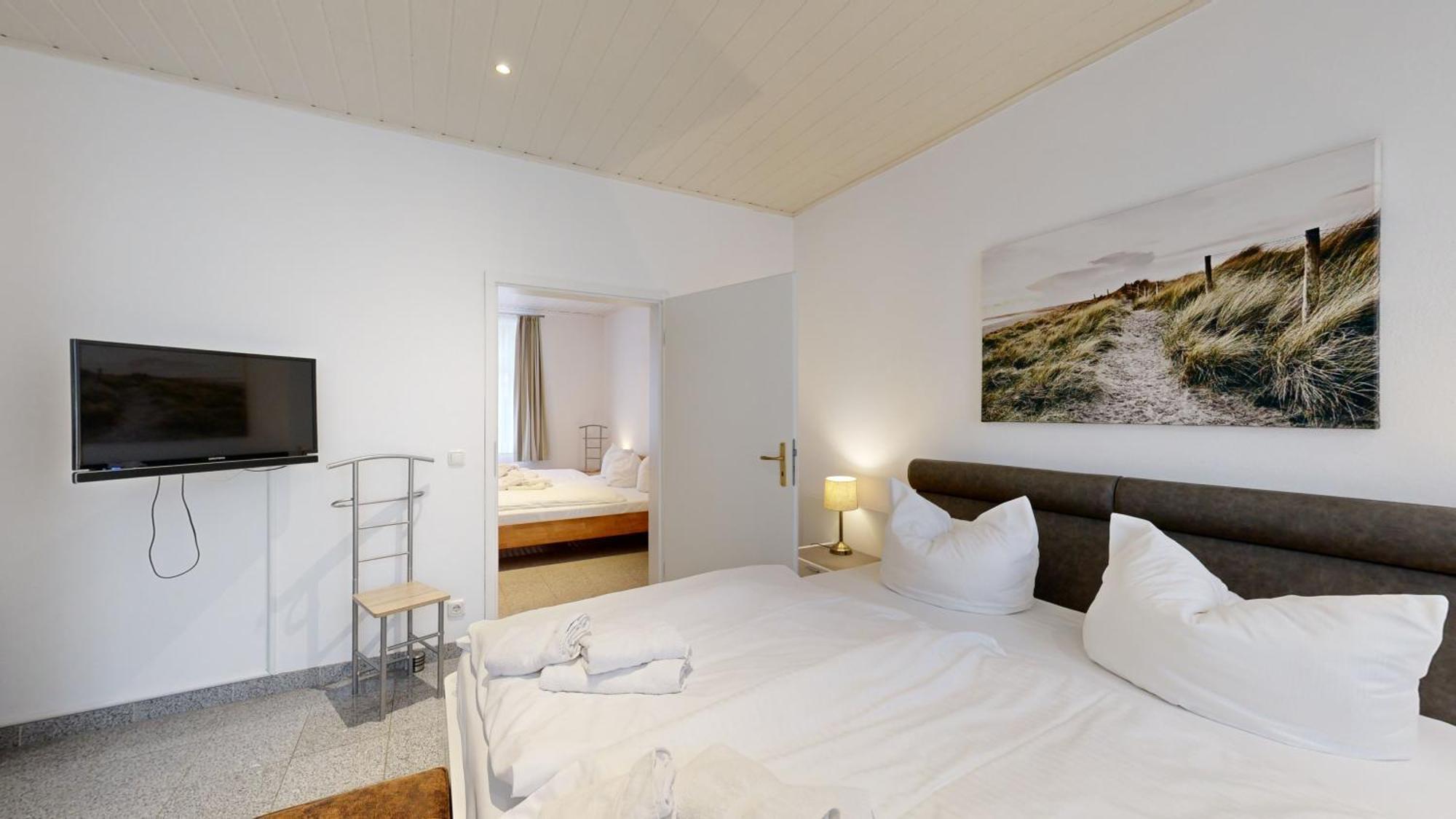 Strandnahe Fewo Mit Terrasse, Villa Vergissmeinnicht 01, Binz Kültér fotó